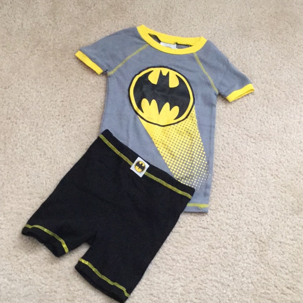 Batman Pajama Set. Size 5